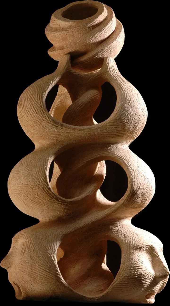 Escultura, vista 8 del archivo fotográfico